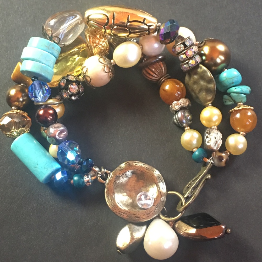 Artisan Vintage 3 Strand Bracelet. Bigger wrists up 8” you will ♥️it. Gorgeous - Picture 5 of 5